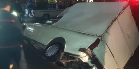 فرونشست زمین در شهرک ولیعصر تهران 3 خودرو را گرفتار کرد