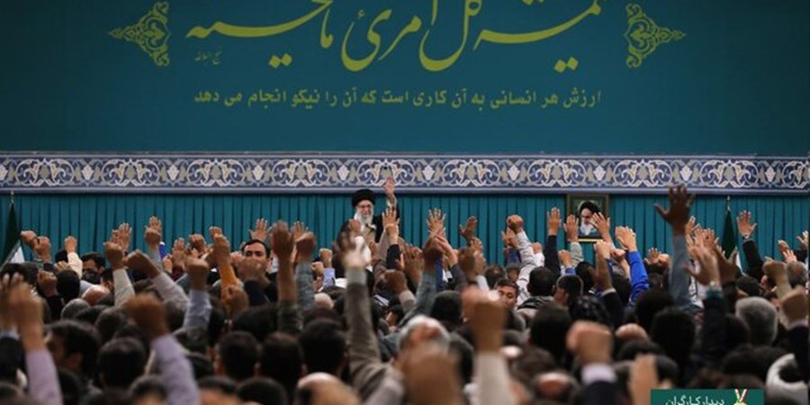 ذهن‌ها نباید از مسئله فلسطین منصرف بشود