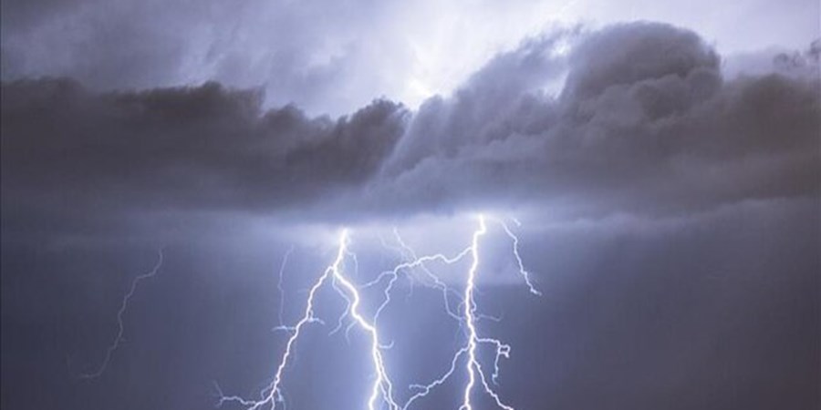 صاعقه در بنگلادش جان ۱۳ نفر را گرفت