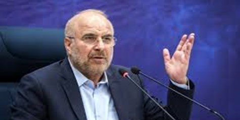 اقتصاد باید مردمی شود تا مشکلات اقتصادی حل شود