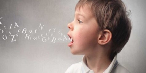 استرس و گوشی هوشمند ؛ دو عامل پنهان در تاخیر گفتار کودکان
