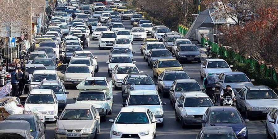 پیشنهاد تداوم شناورسازی ساعت کاری ادارات تا ۱۵ مهر/ سفرهای کاری و تحصیلی؛ علت ۸۸ درصد ترافیک تهران
