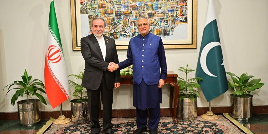 عراقچی با وزیر خارجه پاکستان دیدار کرد