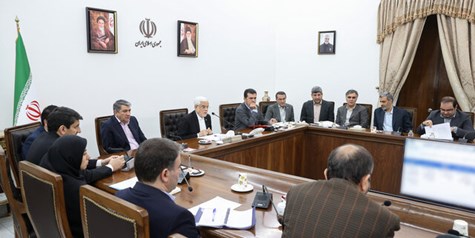 عارف: نباید درهای حضور اساتید و دانشجویان ایرانی در کنفرانس‌ها و مجامع دانشگاهی بین‌المللی را ببندیم